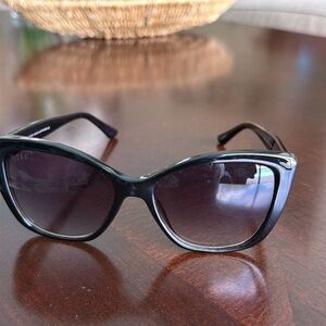 Black  Diff sunglasses size 55-18-145